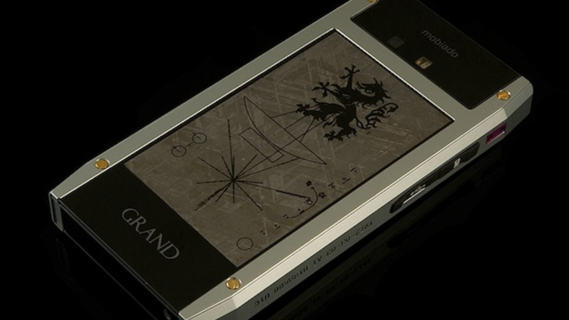 Mobiado-Grand-350-Pioneer